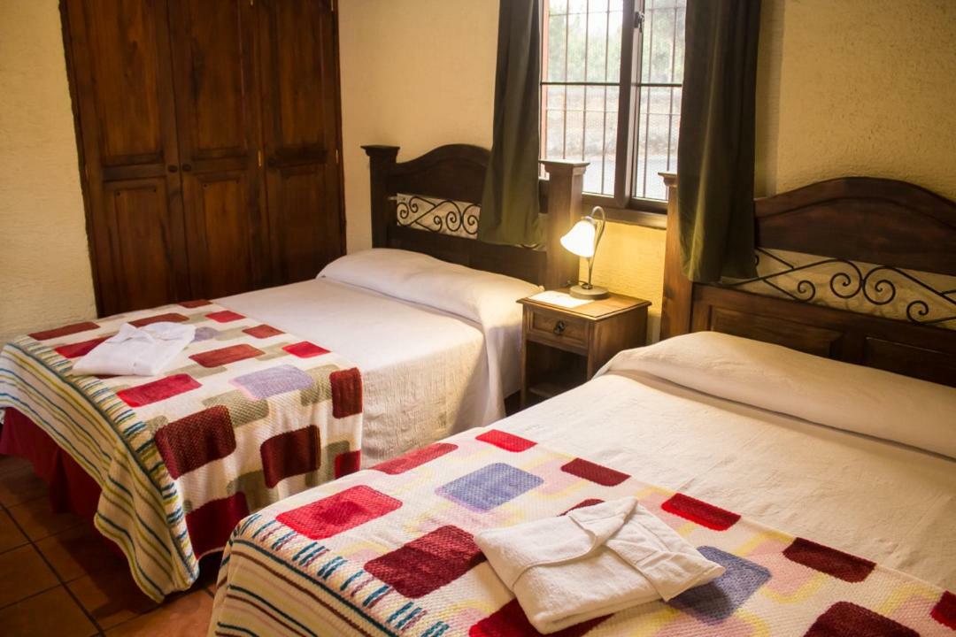 Hotel Palma De Mallorca Antigua Bagian luar foto
