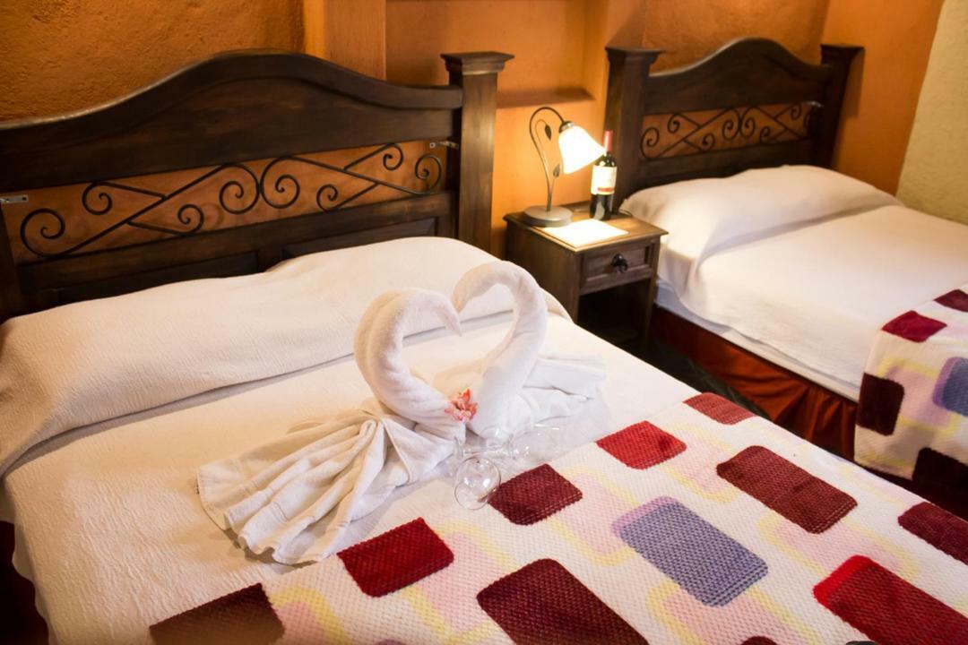 Hotel Palma De Mallorca Antigua Bagian luar foto